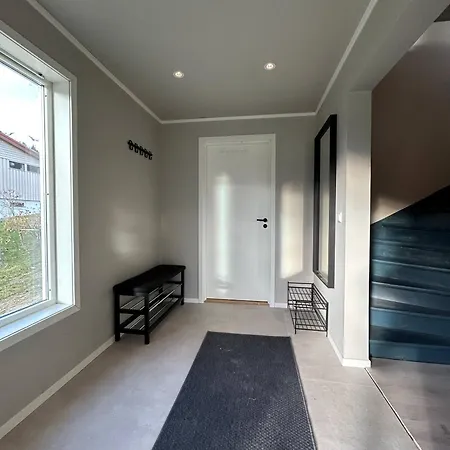 Beautiful In Isfjorde Nyaraló *