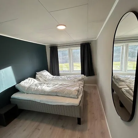 Beautiful In Isfjorde Nyaraló *